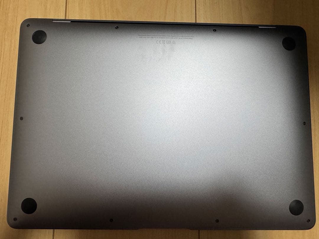 MacBook Air 13″(Apple M1チップ搭載)