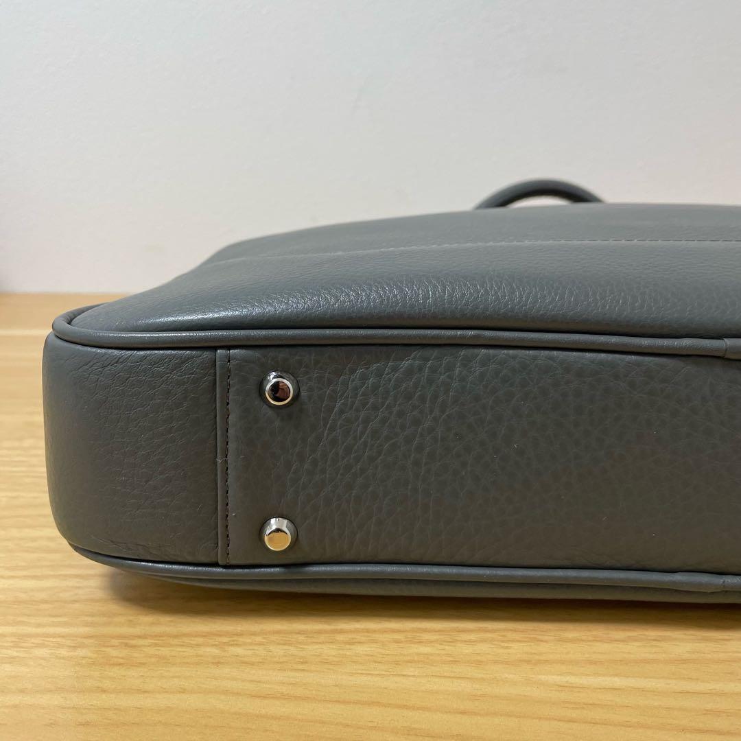 ペッレモルビダ メイデンヴォヤージュ ビジネスバッグ 2way レザー グレー
