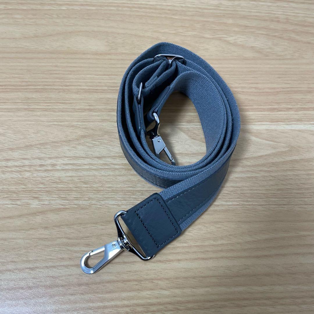 ペッレモルビダ メイデンヴォヤージュ ビジネスバッグ 2way レザー グレー