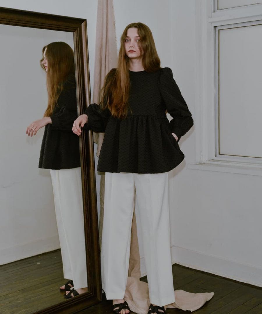 今期　OHGA PATTERN BLOUSE ブラック　ブラウス