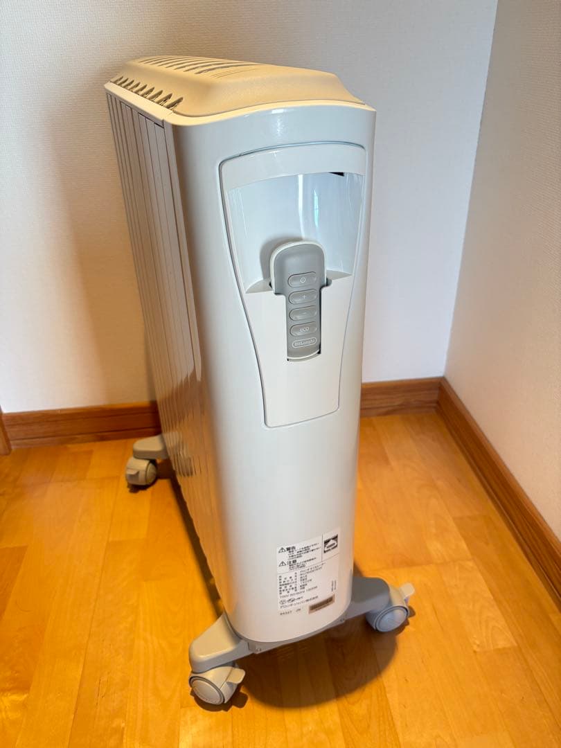 DeLonghi ベルカルド　オイルヒーター RHJ750V915-GY