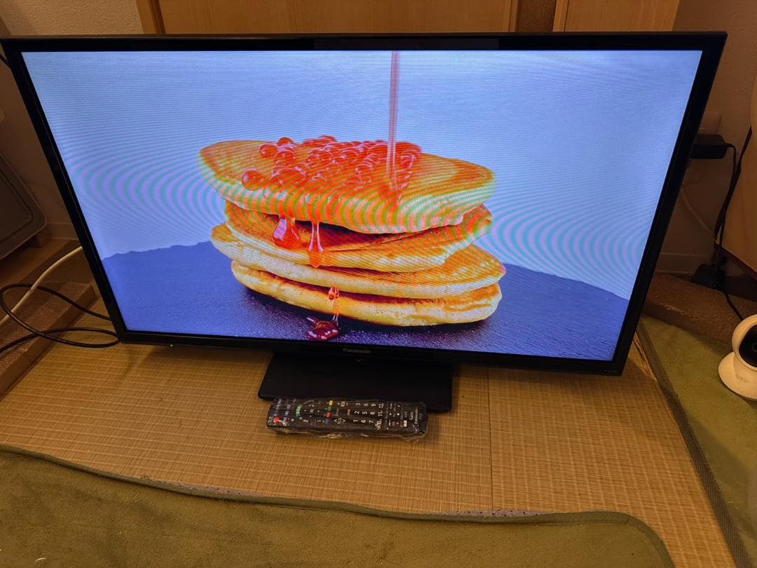 Panasonic　パナソニック　32型テレビ　テレビ TH-32G300