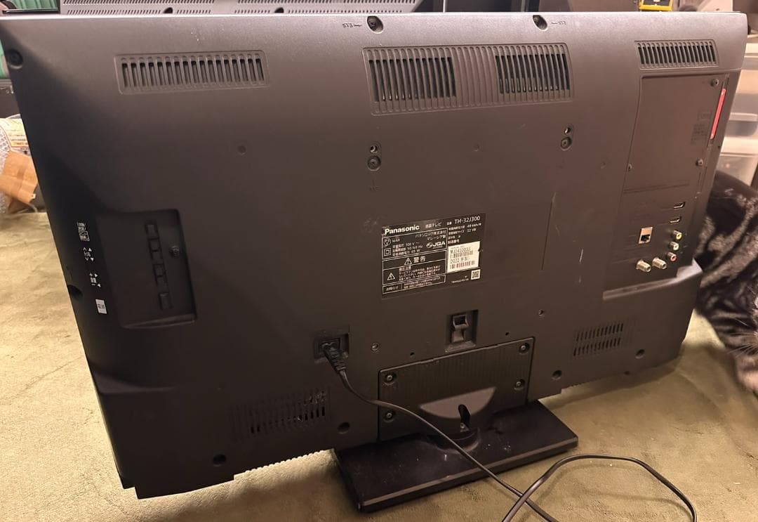 Panasonic　パナソニック　32型テレビ　テレビ TH-32G300