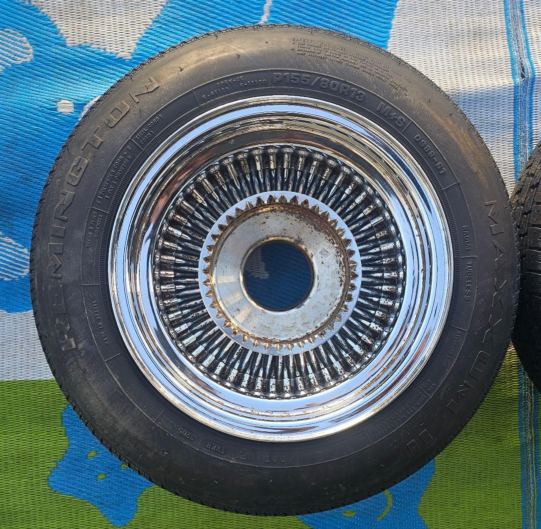 ワイヤホイール13インチタイヤ付き2本セツトキャデラック ローライダー インパラ