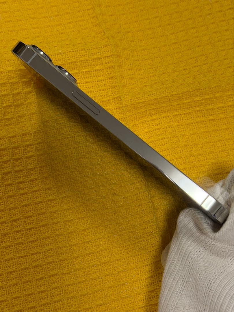 Apple iPhone 13 Pro シルバー 512GB