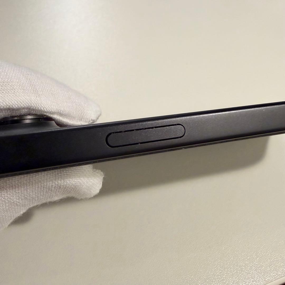 iPhone15 128GB BLACK ブラック　黒　本体　SIMフリー