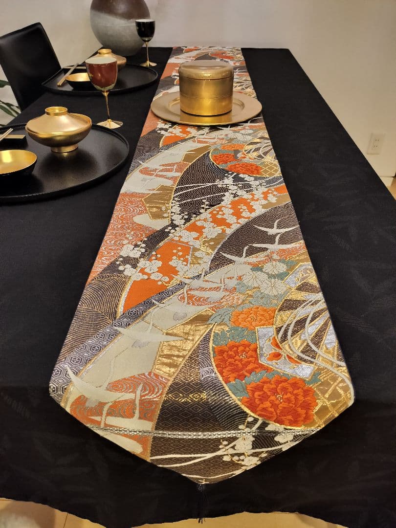 A683★逸品‼️純金箔 24K‼️ひな祭り‼️正絹テーブルランナー2m12cm