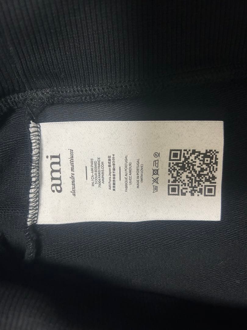 YYA_A　美品✨ami ブラック クルーネックスウェット