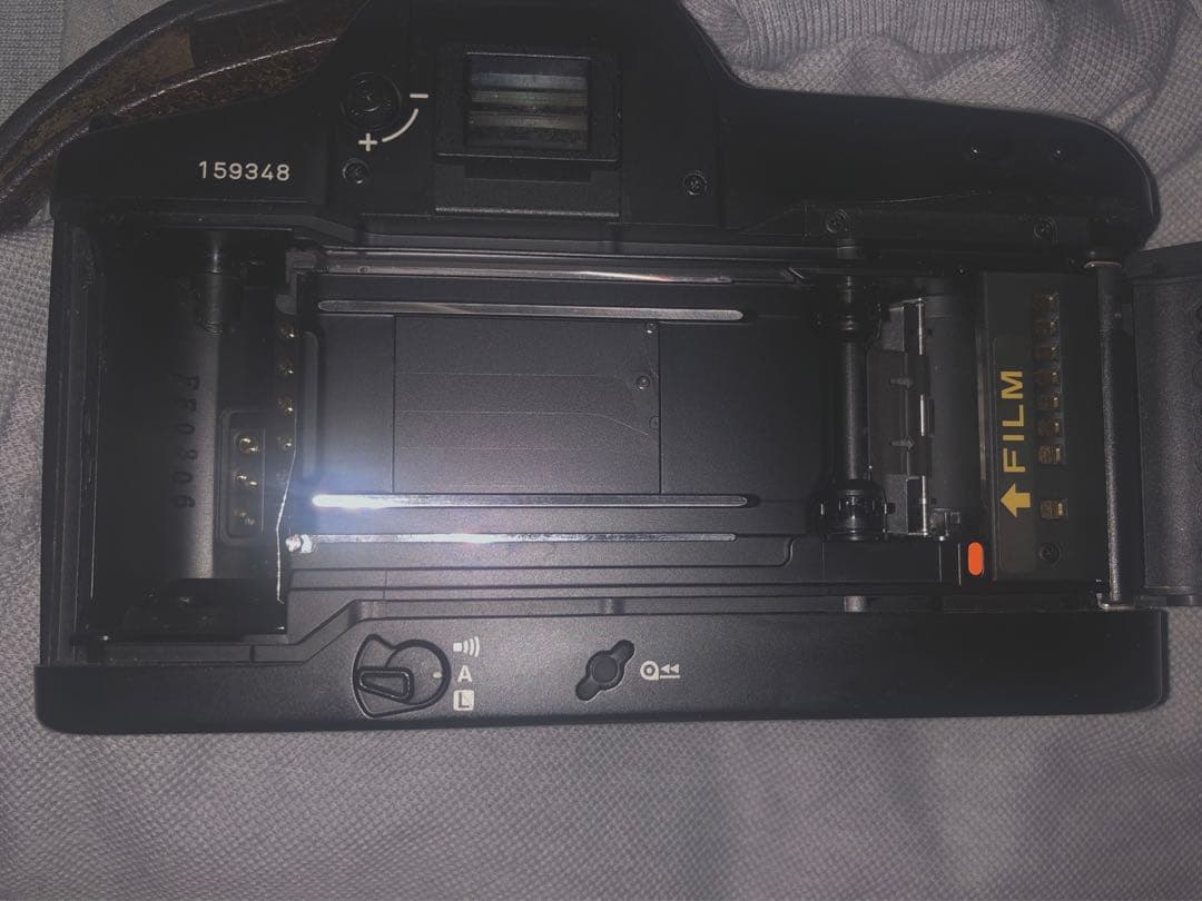 Canon EOS-1 フィルムカメラ