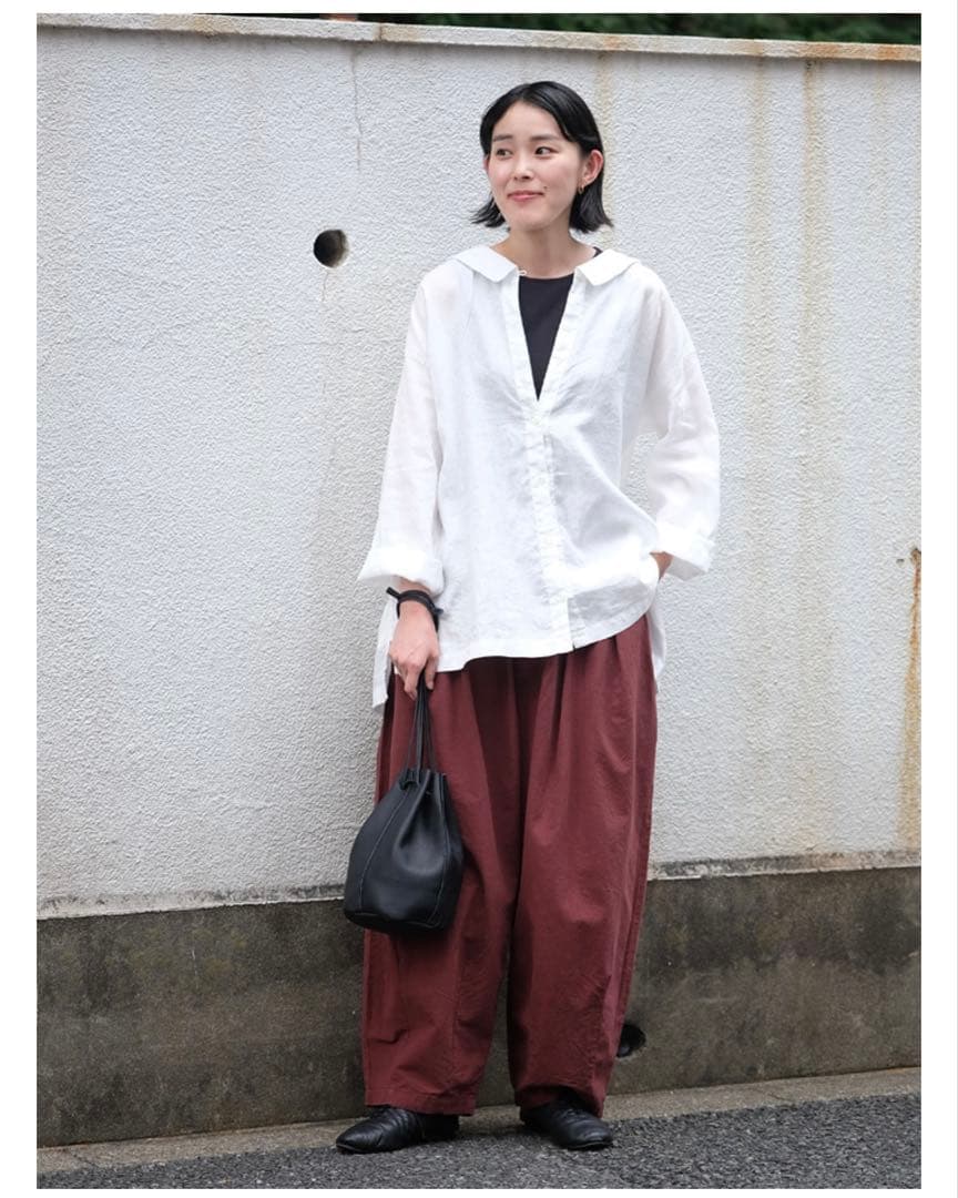 ネストローブ リネンルーズミディカラーシャツ