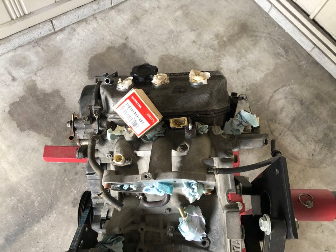 引き取り限定E07A エンジン本体　走行距離　95000キロ