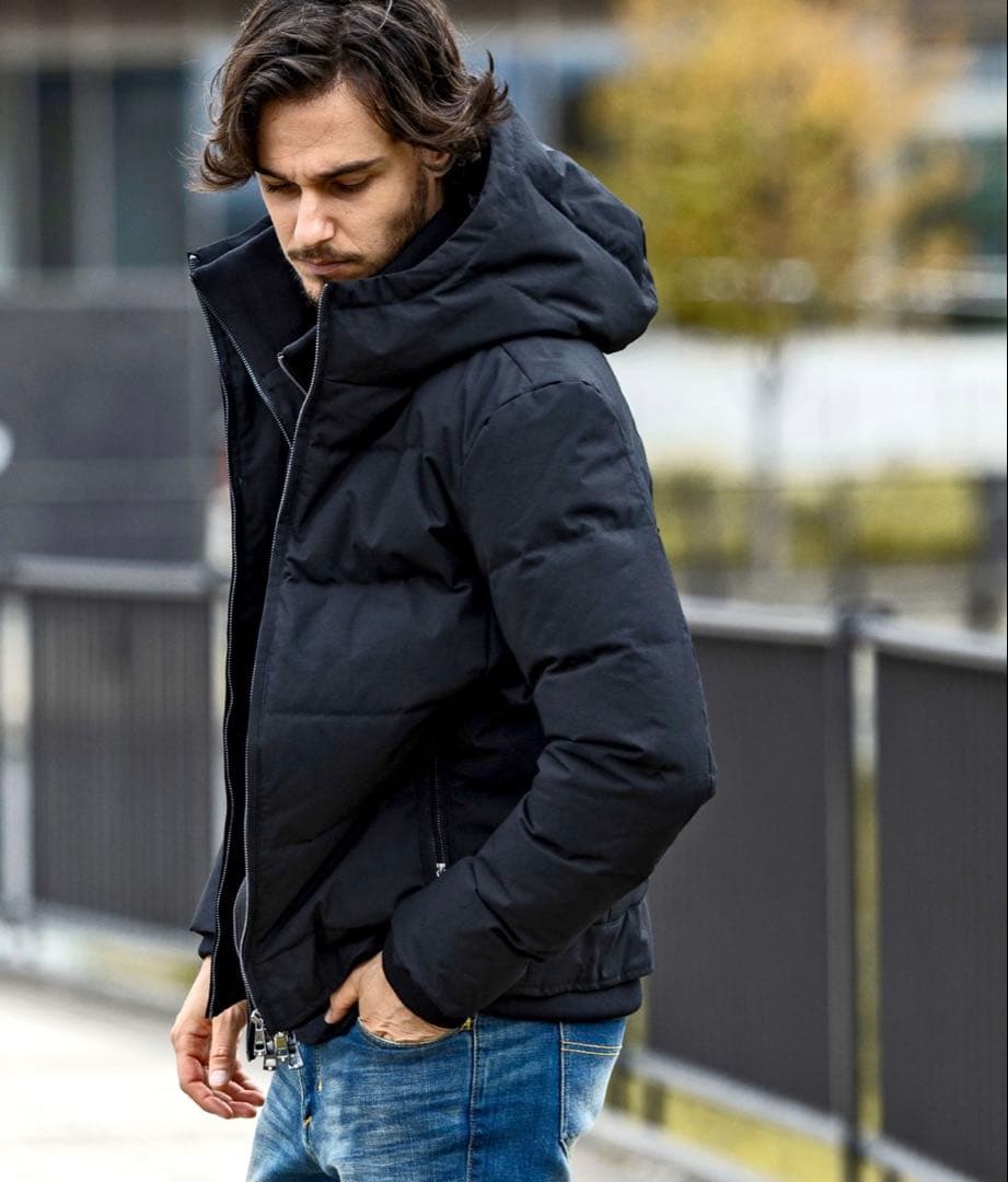 ヨシ‼️【 AKM エイケイエム 】ダウンジャケット ブラック M