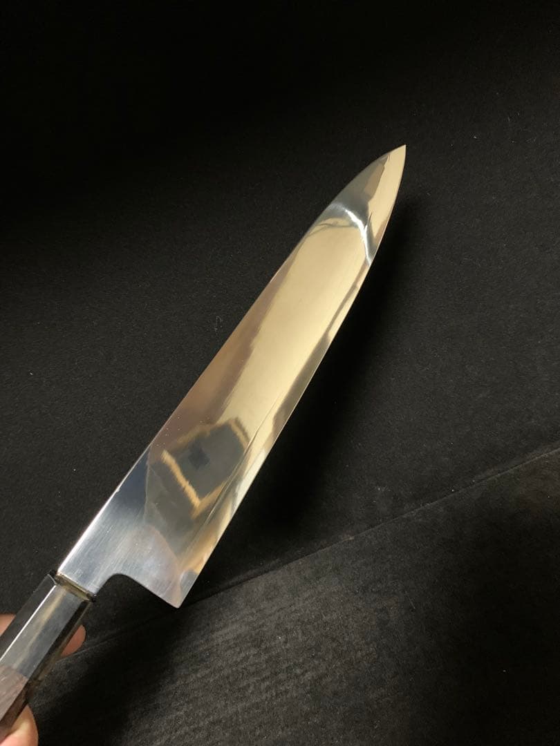 包丁　和牛刀　ハ寸　三枚打　両刃　鏡面研磨　切味抜群　箱付　未使用品