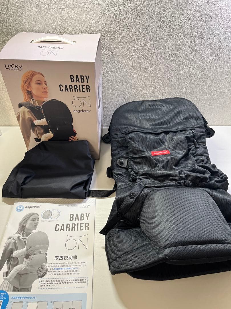 美品　アンジェレッテ ベビーキャリアオン BABY CARRIER ON