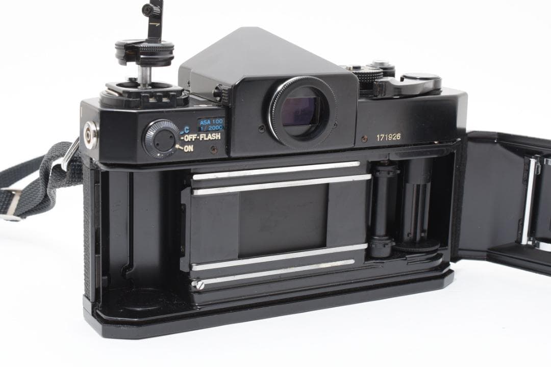超美品 CANON F-1 前期型 フィルムカメラ　モルト新品交換済 M518