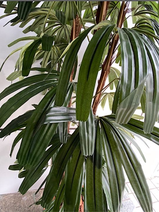 光触媒　人工観葉植物　ウォールグリーン　フェイクグリーン　シュロチク180