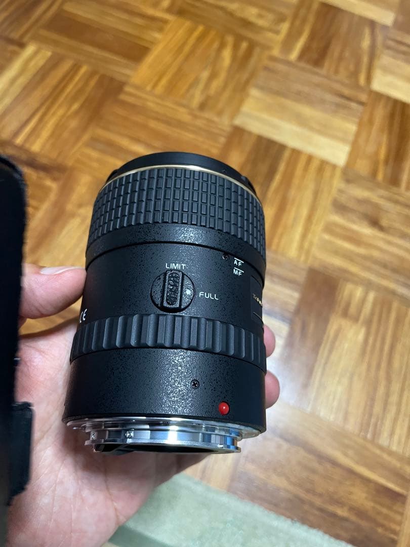 トキナー　100mmf2.8D マクロ　EFマウント