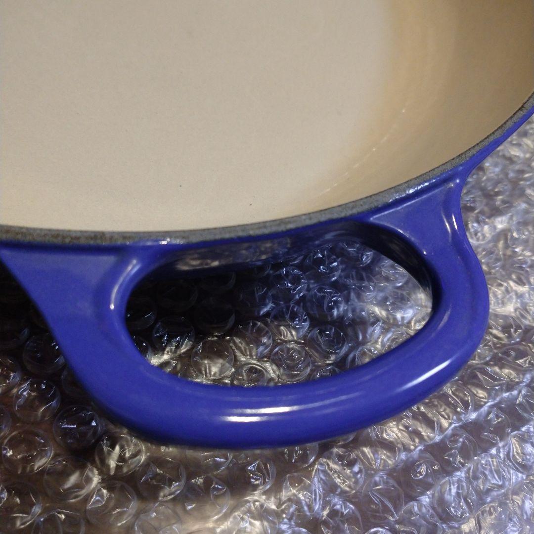 ル・クルーゼ(LE CREUSET) ホーロー鍋 26cm　青