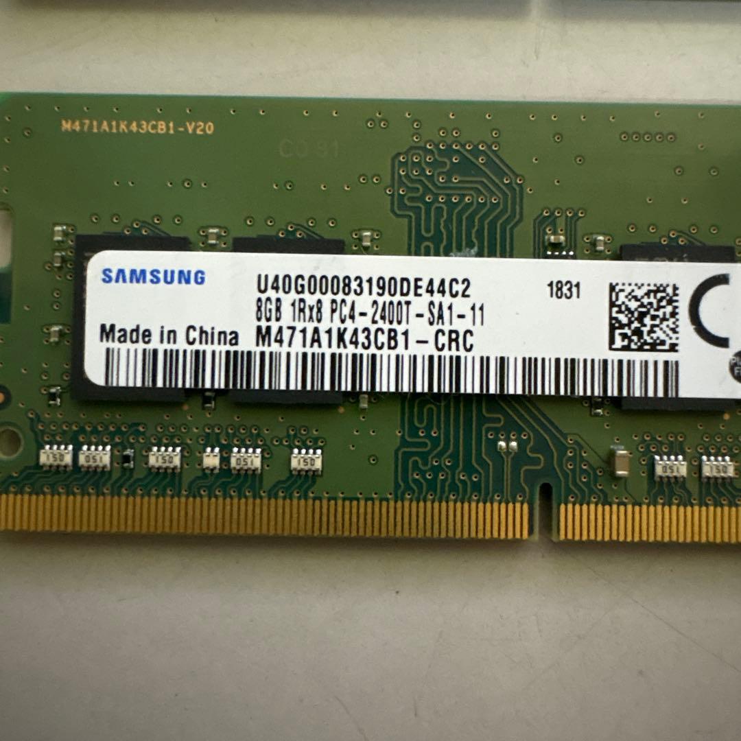 Samsung 8GB×2枚　 DDR4 メモリー