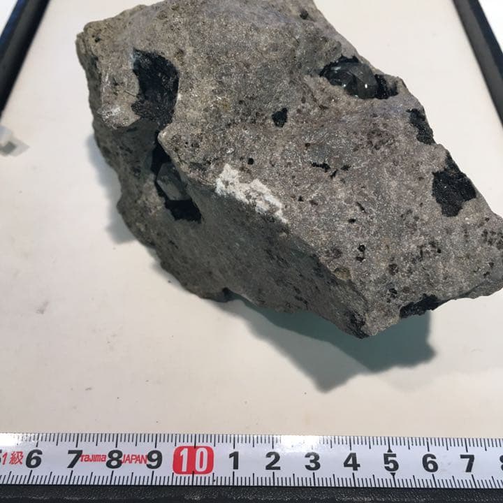 ハーキマーダイヤモンド(水晶)母岩付 B