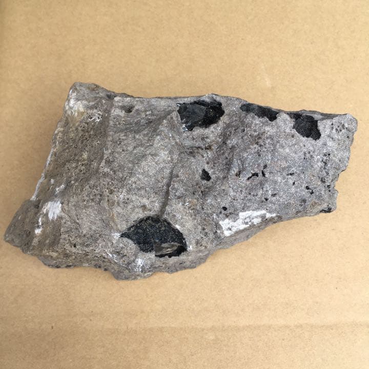 ハーキマーダイヤモンド(水晶)母岩付 B