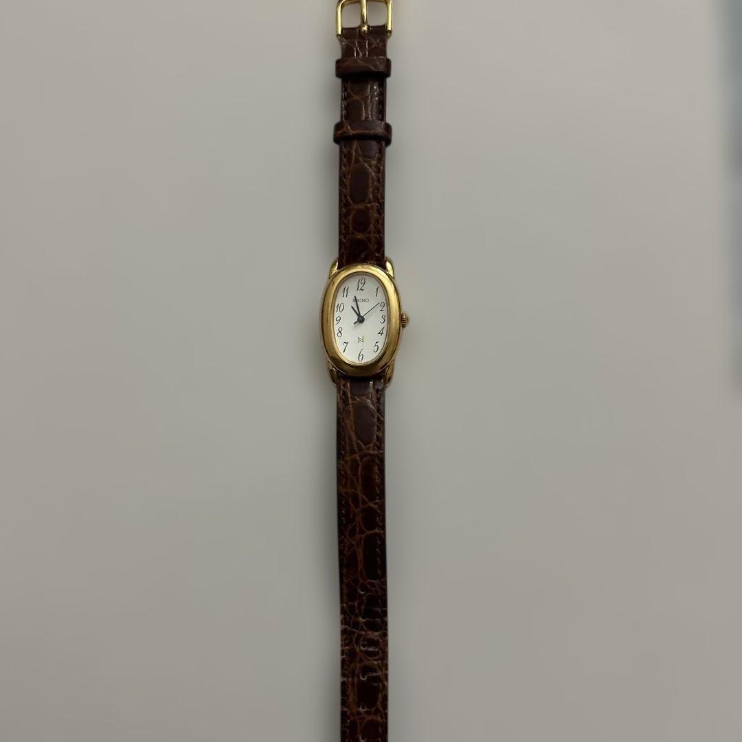 セイコーレディース　ノイエオーバルゴールド　本鰐皮ベルト　電池交換済