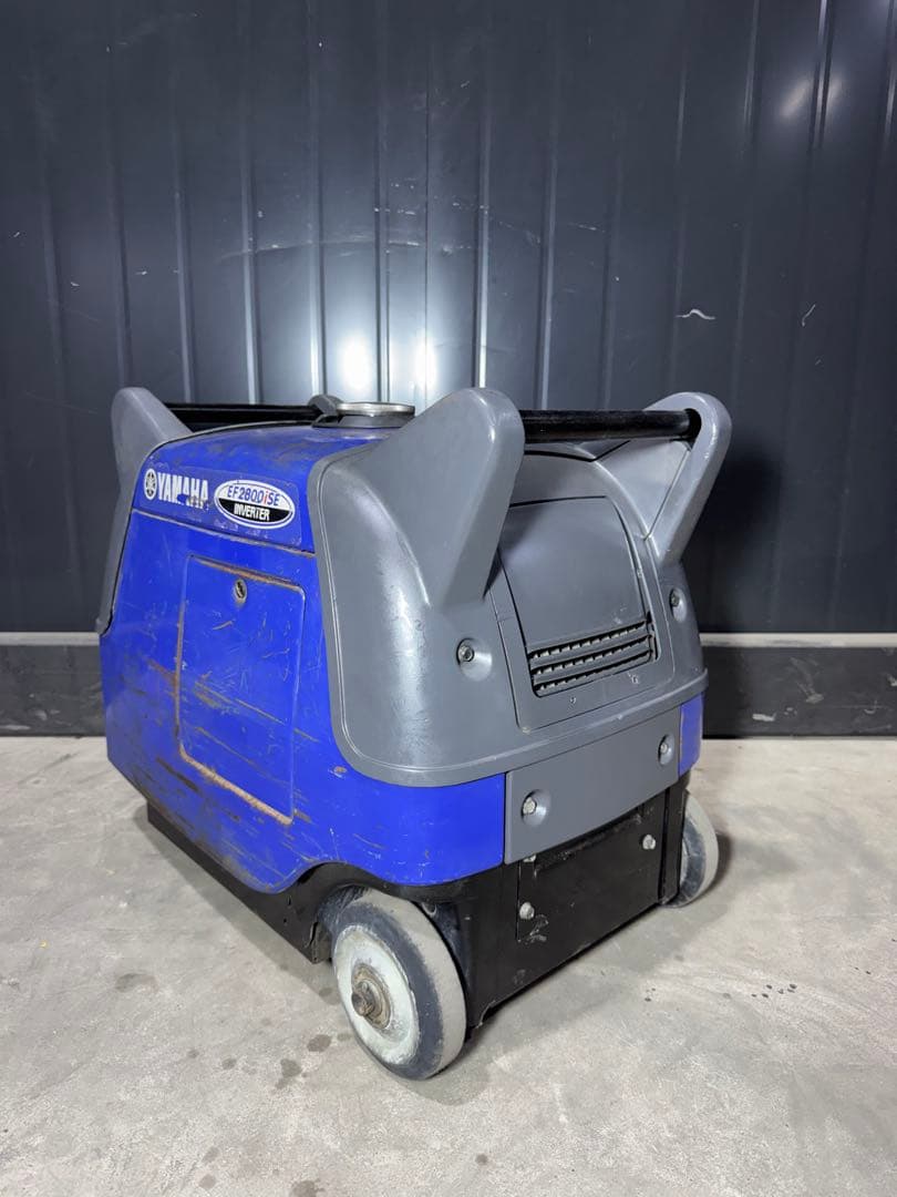 YAMAHA インバーター発電機 EF2800iSE ガソリン　発電機 建設機械