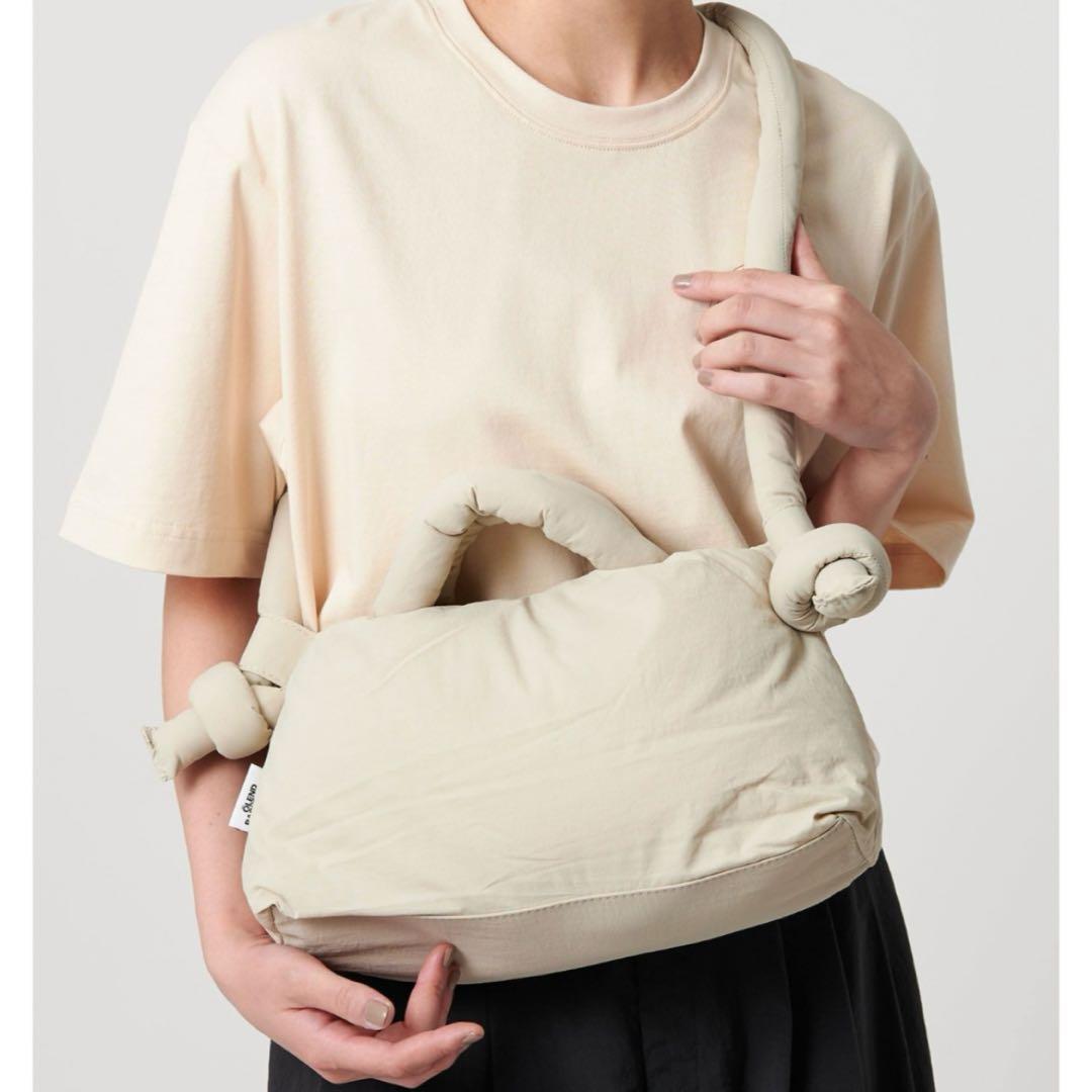 ＜OLEND ＞ ONA MINIソフト ショルダーバッグ