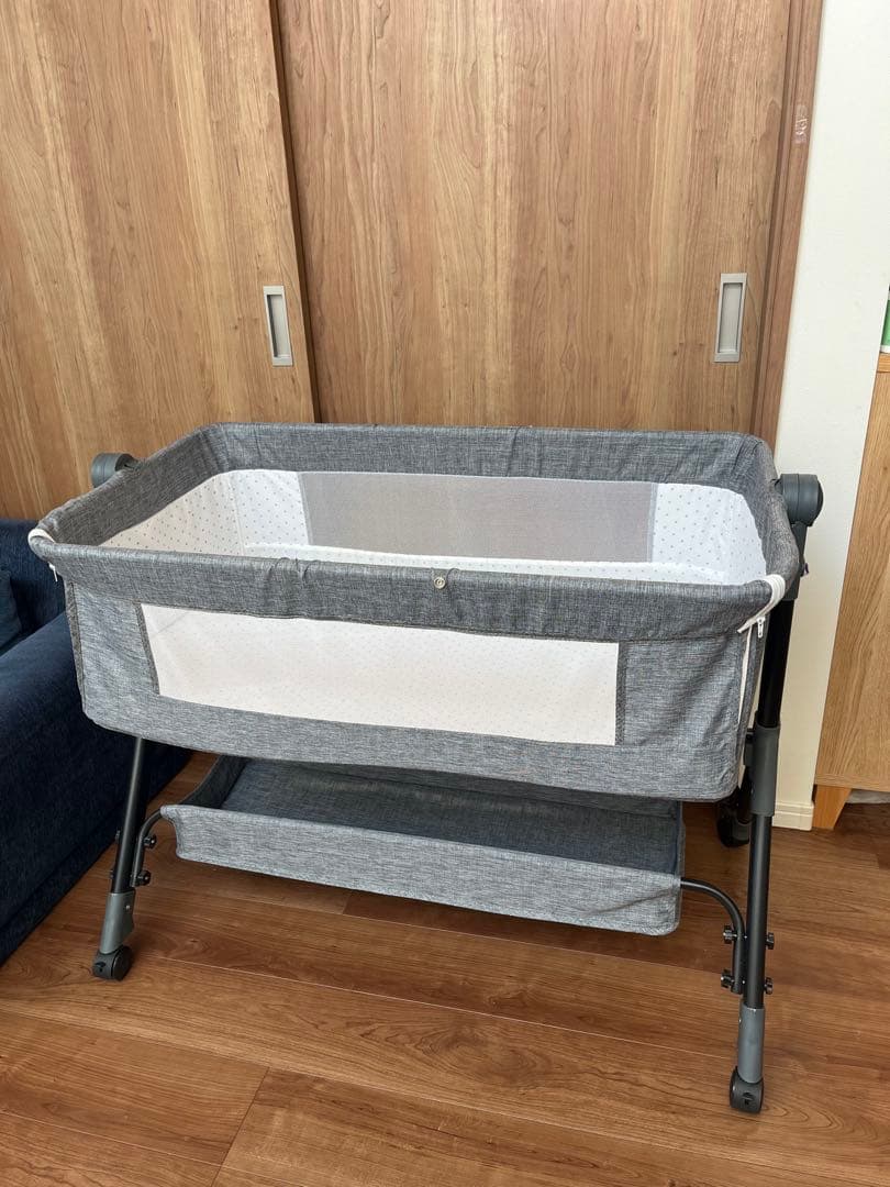 折りたたみ　ベビーベッド　添い寝ベッド