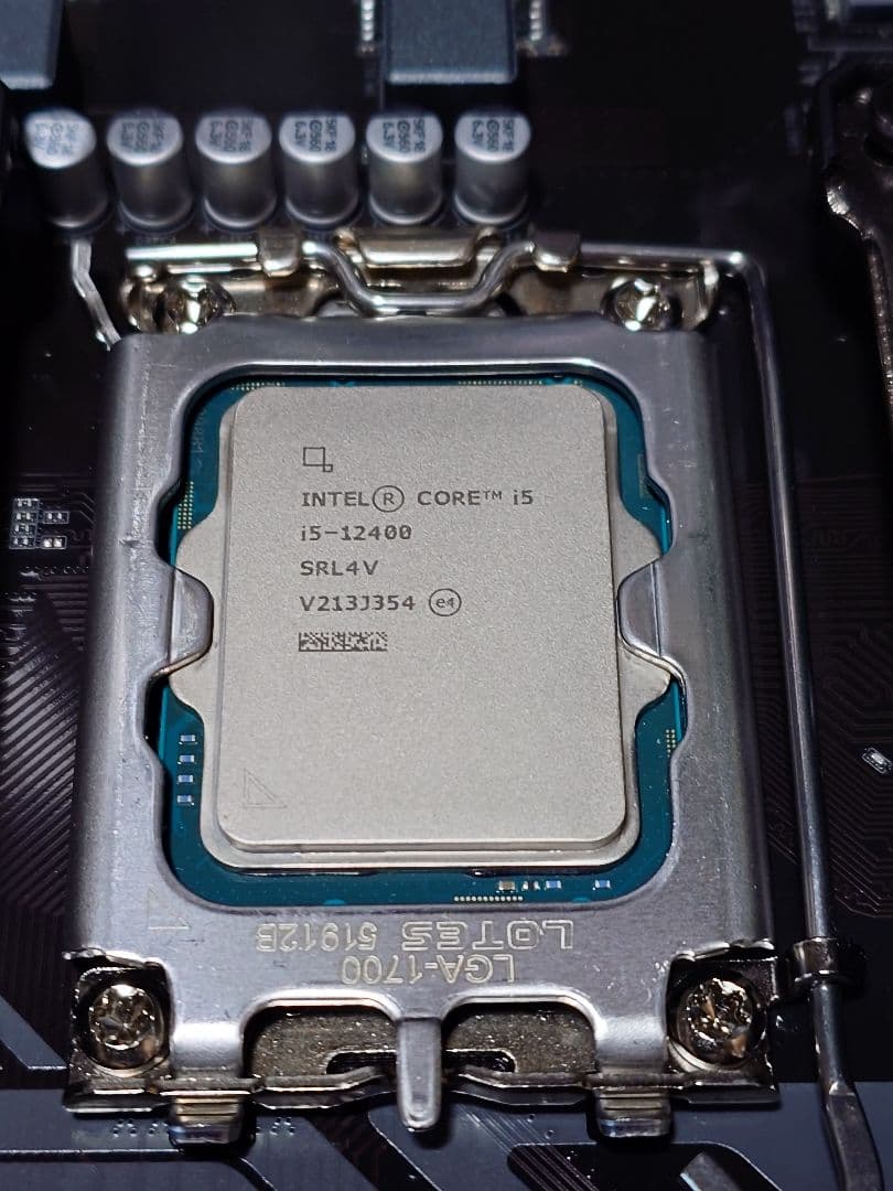 Intel CPU Core i5 12400【動作確認済】