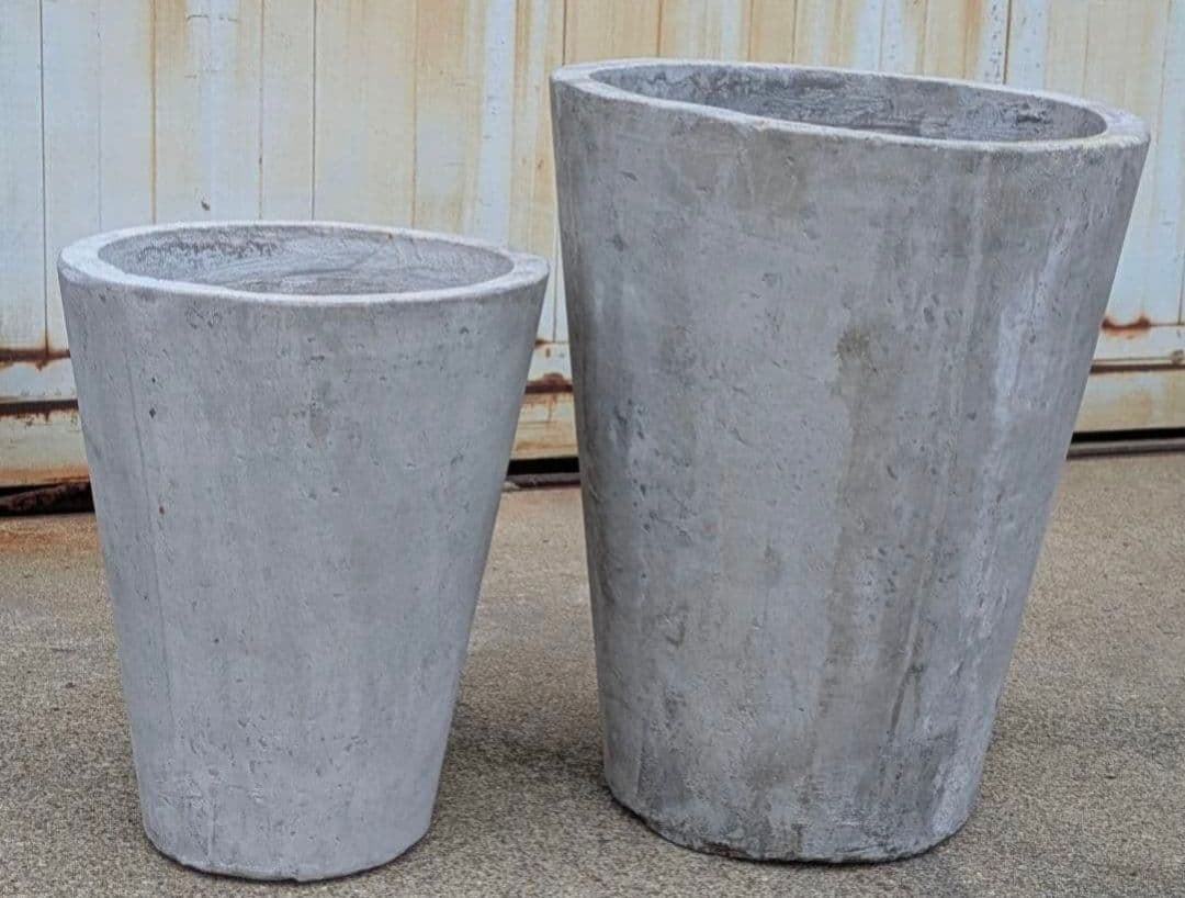 おしゃれ都会派トール型高級コンクリポット12号9号キズ有おまけ付お買得2枚セット