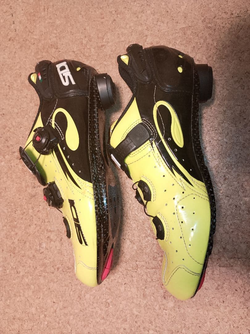 ウェア SCARPE WIRE CARBON VERNICI