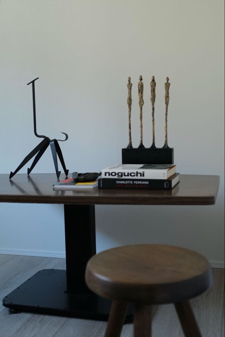 カウンターテーブル・ハイテーブル AdjustaLift Table