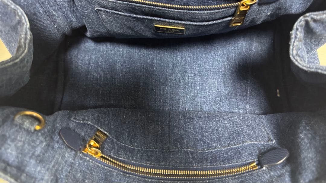 PRADA-プラダ　トートバック