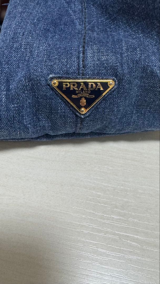 PRADA-プラダ　トートバック
