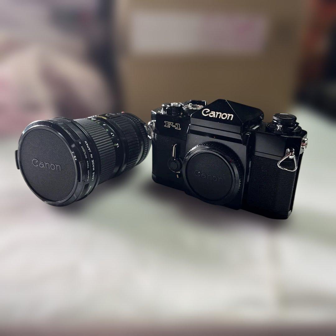 美品　キャノンF-1 フィルムカメラ New FDレンズ　ズームレンズ　セット
