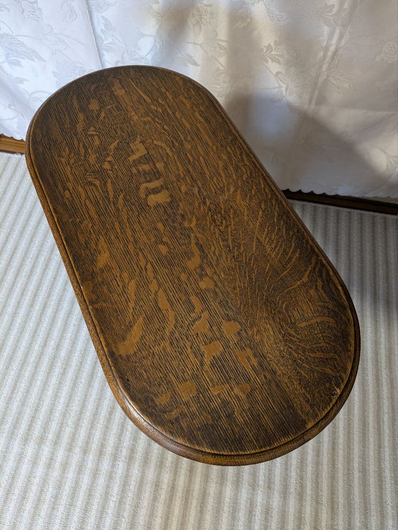 木製オーバル型3段棚 　イギリスアンティーク　ダークブラウン