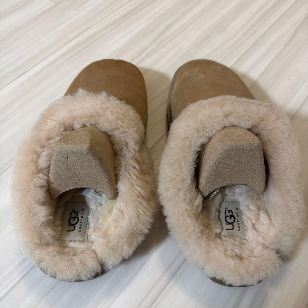 りこぴん UGG ムートンスリッポン ベージュ US8