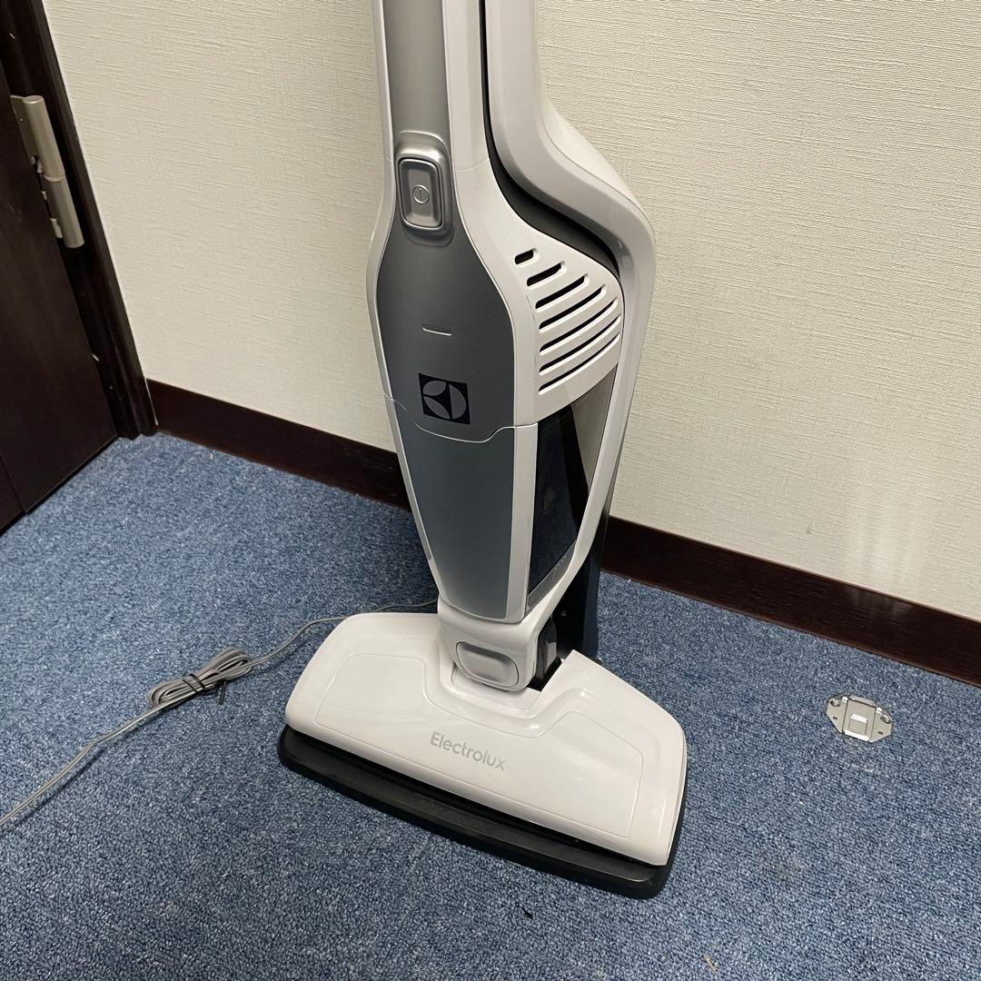 Electrolux スティッククリーナー エルゴラピード