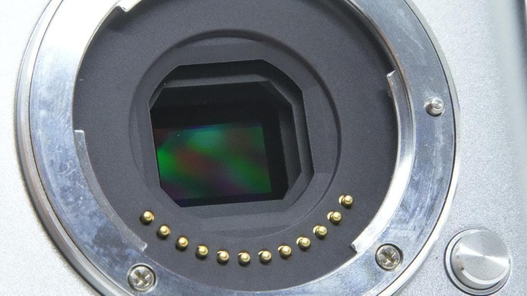 【Y3055】 Nikon 1 J3 シルバー 箱あり ニコン