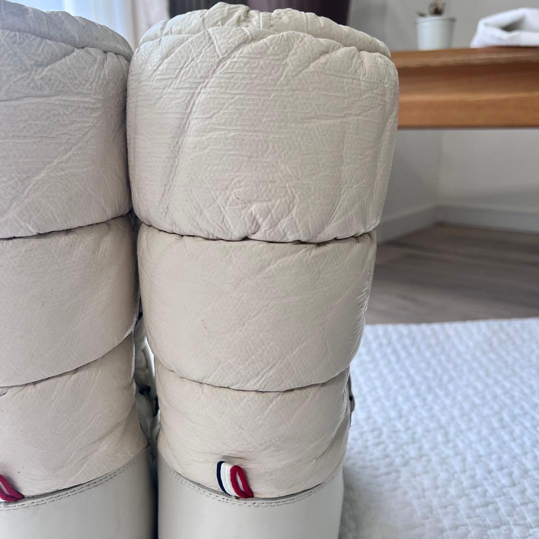 モンクレール スノーブーツ ナイロン ロングブーツ 40 ホワイト