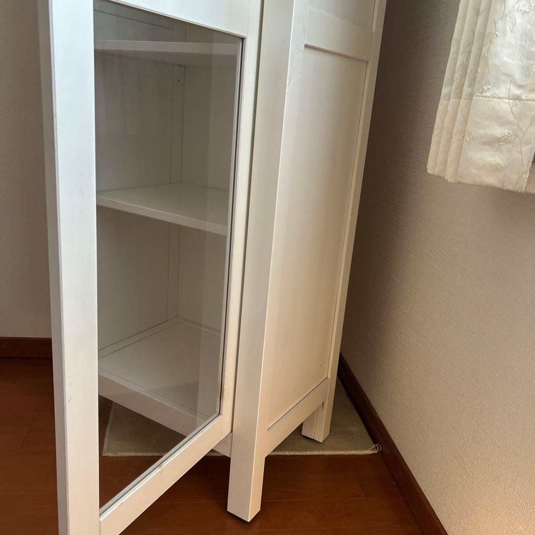 つきぐみさん IKEA扉付きキャビネット 本棚 ホワイト大容量収納マンガ本