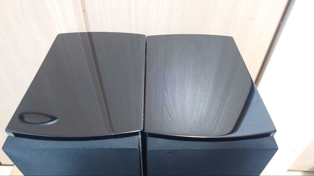 スピーカー・ウーファー DALI MENUET BLACK