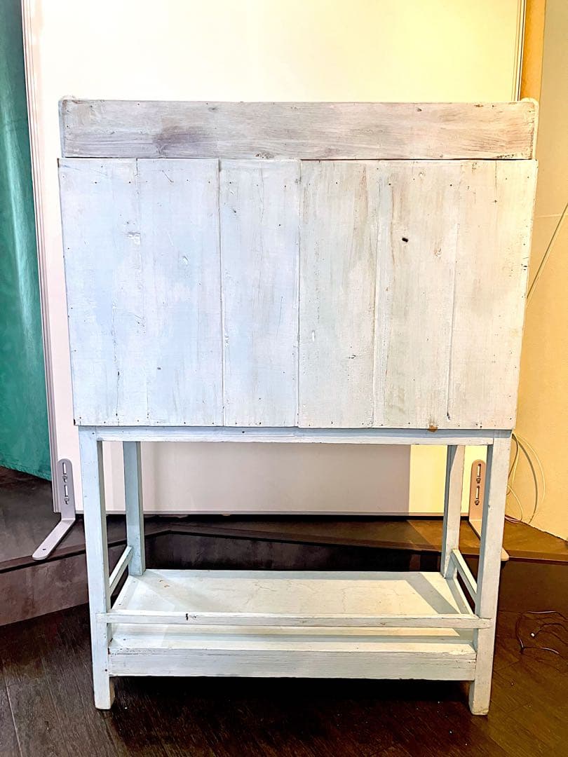 フレンチアンティークキャビネット ガラス扉付き