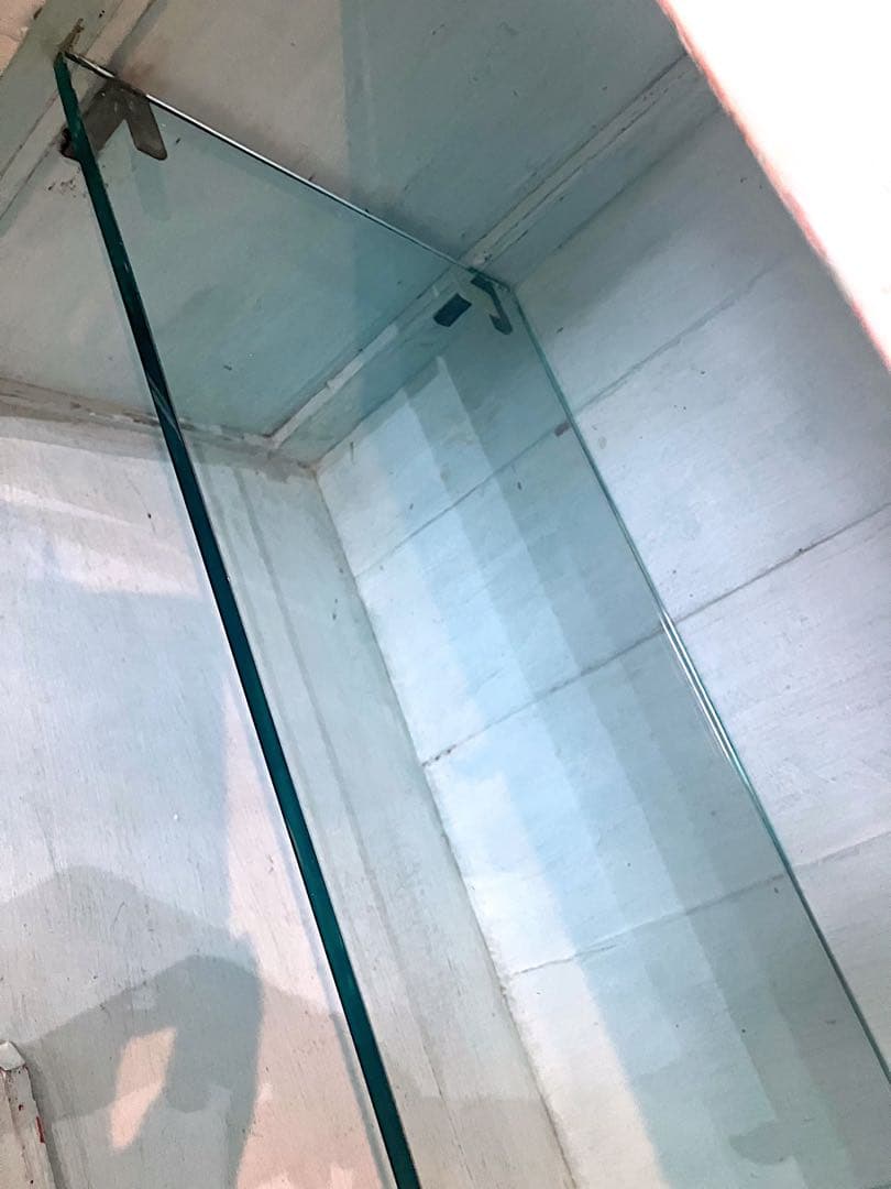 フレンチアンティークキャビネット ガラス扉付き