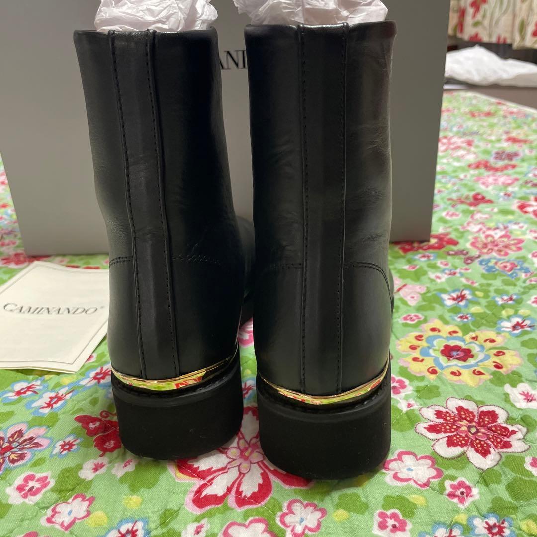 Caminando ブラックレザーブーツ