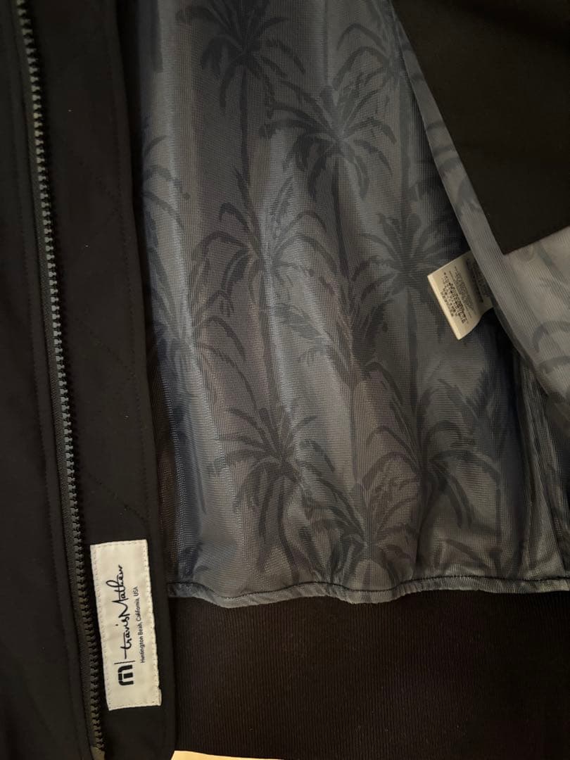 トラヴィスマシュー　 ブルゾン MA-1 ブラック　サイズM