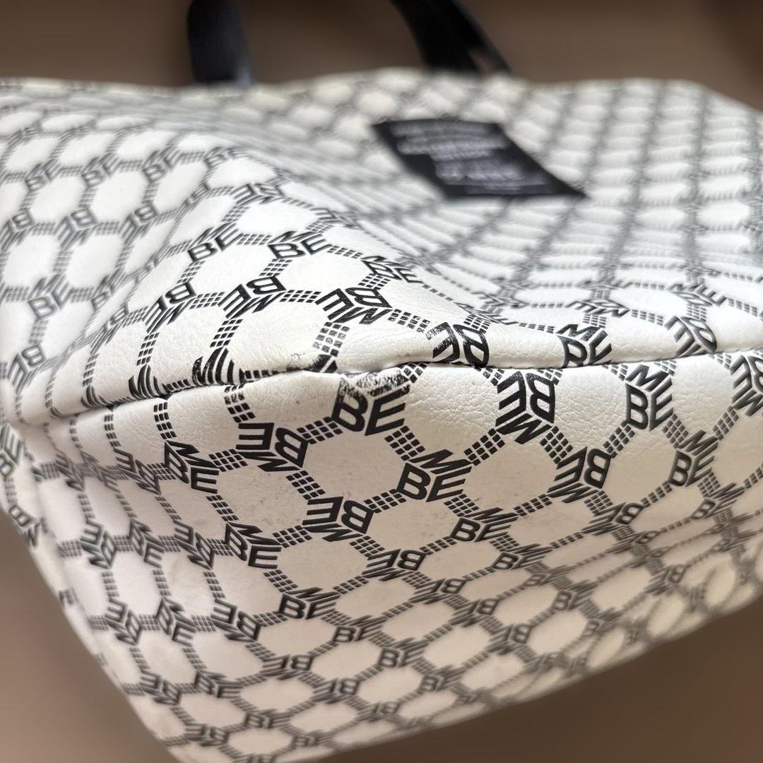 MASTERS BUNNY EDITION カートバッグ&ボールポーチ