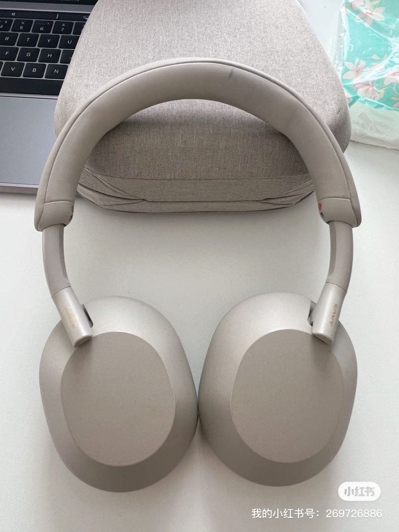 イヤホン WH-1000XM5