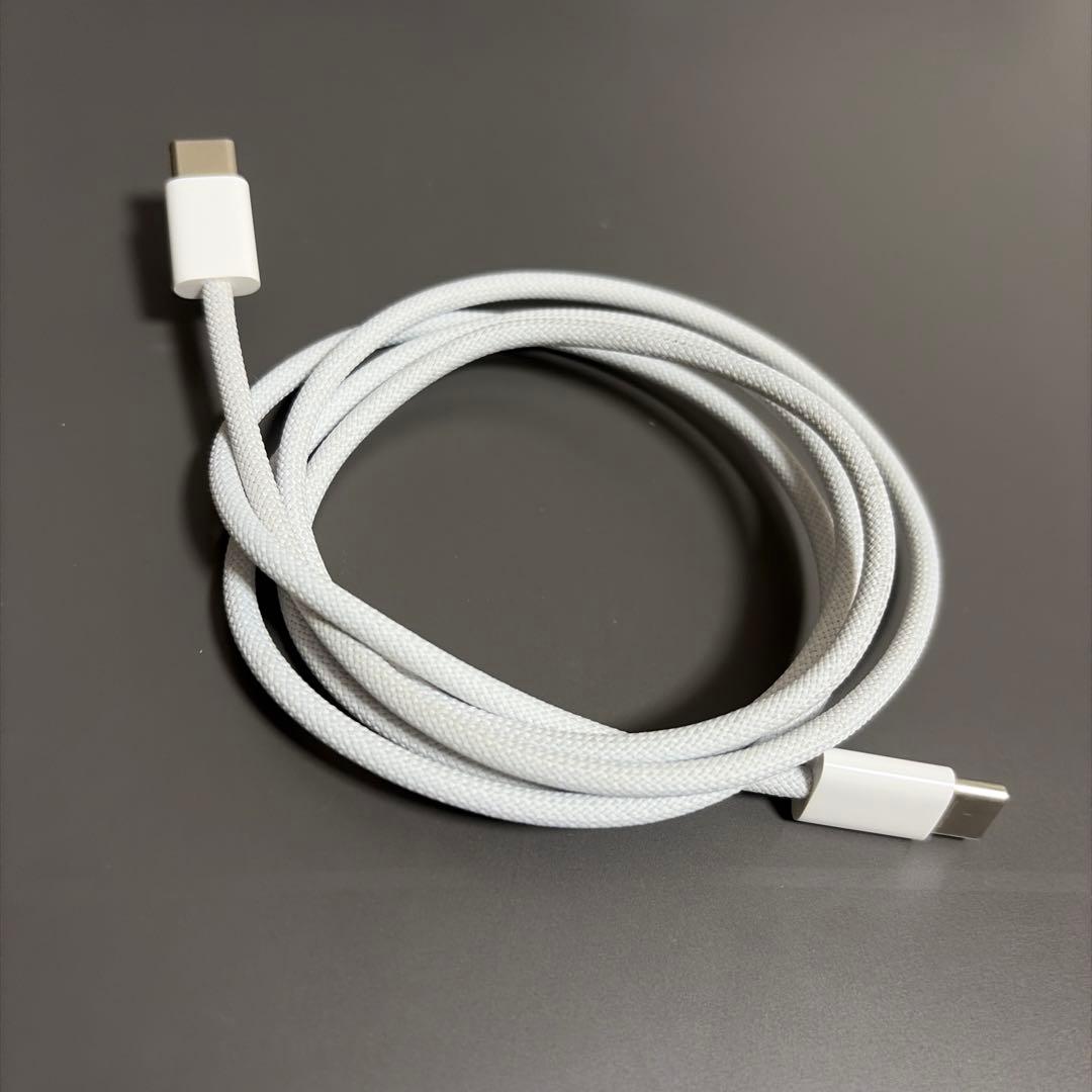 美品 フィルム付き iPhone 15 ブラック 256GB SIMフリー